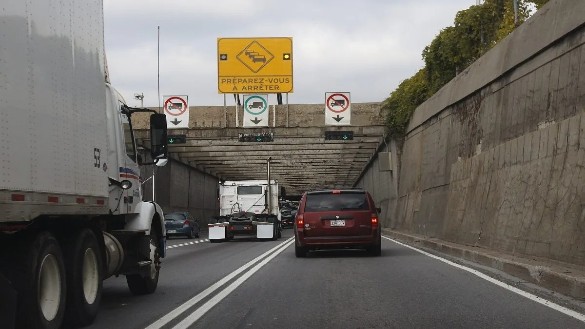 Fermeture du tunnel Louis-Hippolyte-La Fontaine et de la route 132