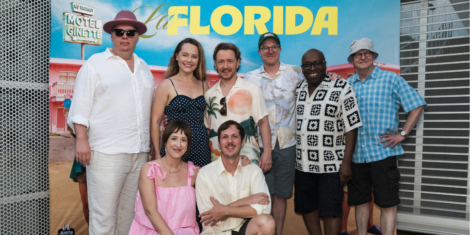 Photo de groupe des comédiens de la pièce de théâtre La Florida.
