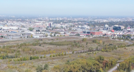 Vue aérienne de l'hippodrome, à partir du sud.
