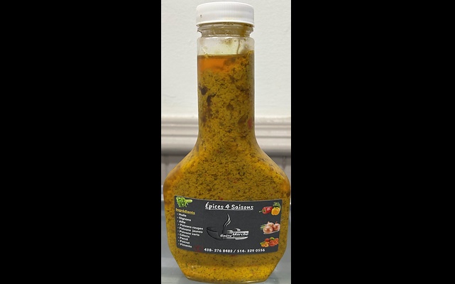 Une bouteille du produit "Épices 4 saisons" du Marché goûté 4 saisons.